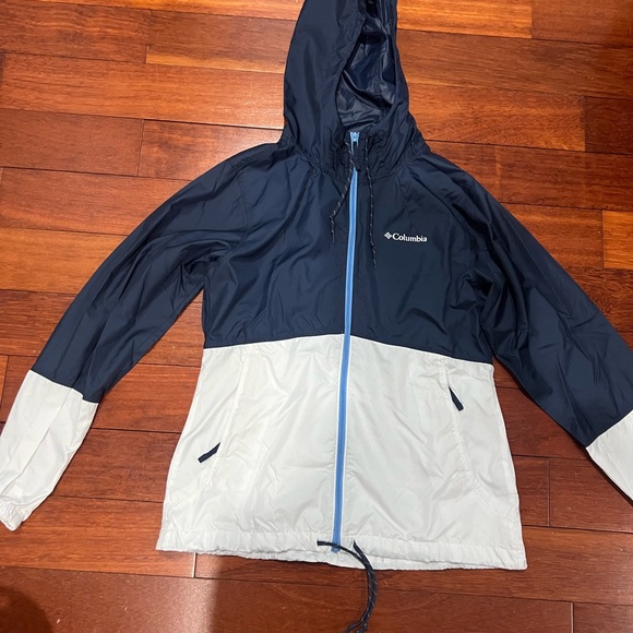 Columbia Flash Forward Women’s Windbreaker Navy Blue White Sz. XS NWOT - Picture 3 of 6